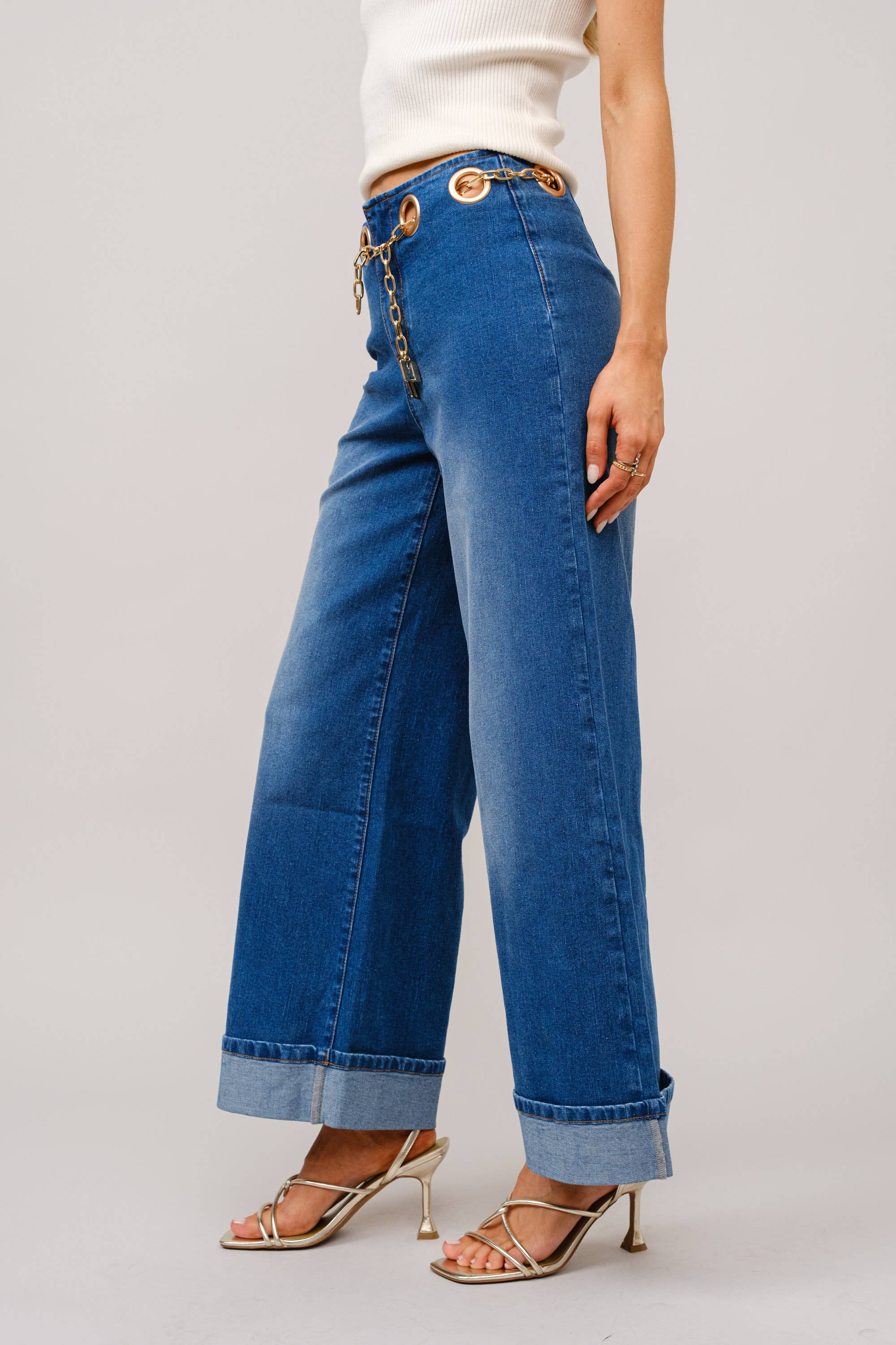 【INCHANT ME】[Belt SET] Claw Pintuck Bermuda Denim Pants Gold Grommet Chain Belt Wide Leg Denim Jeans