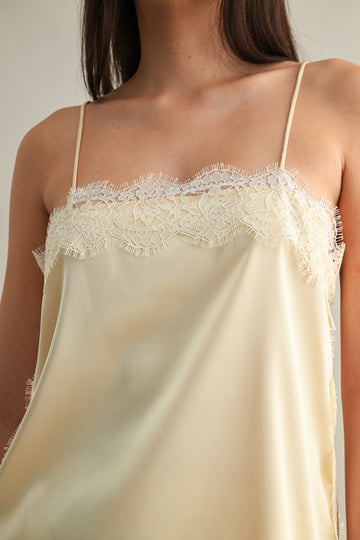 Noel Top
